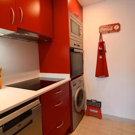 Apartment Rocamaura I A 1-2 *